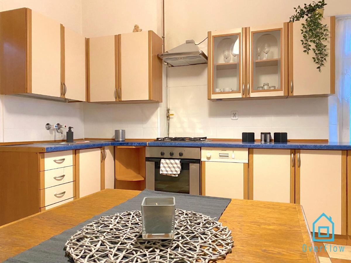Square Room - 20 Minutes To Gdansk Old Town & Seaside Экстерьер фото